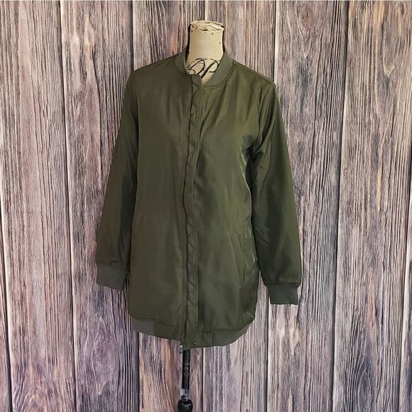 Kendall & Kylie Spring Jacket - Picture 2 of 13